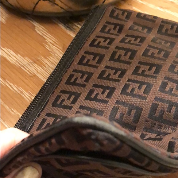 Authentic Fendi small clutch - Picture 5 of 5